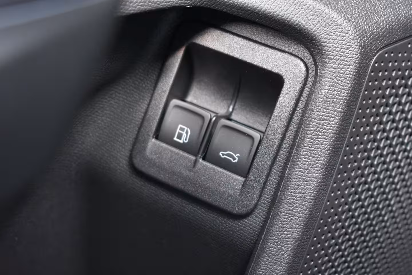 Cupra Formentor 1.5 TSI e-Hybrid 204PK PHEV | Achteruitrijcamera | ACC | Elektrische achterklep | Verwarmd