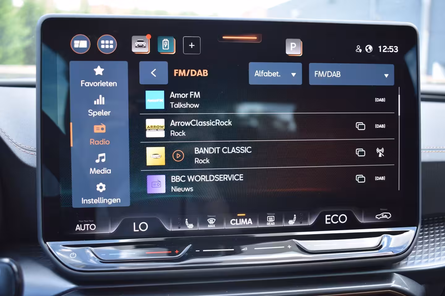 Cupra Formentor 1.5 TSI e-Hybrid 204PK PHEV | Achteruitrijcamera | ACC | Elektrische achterklep | Verwarmd