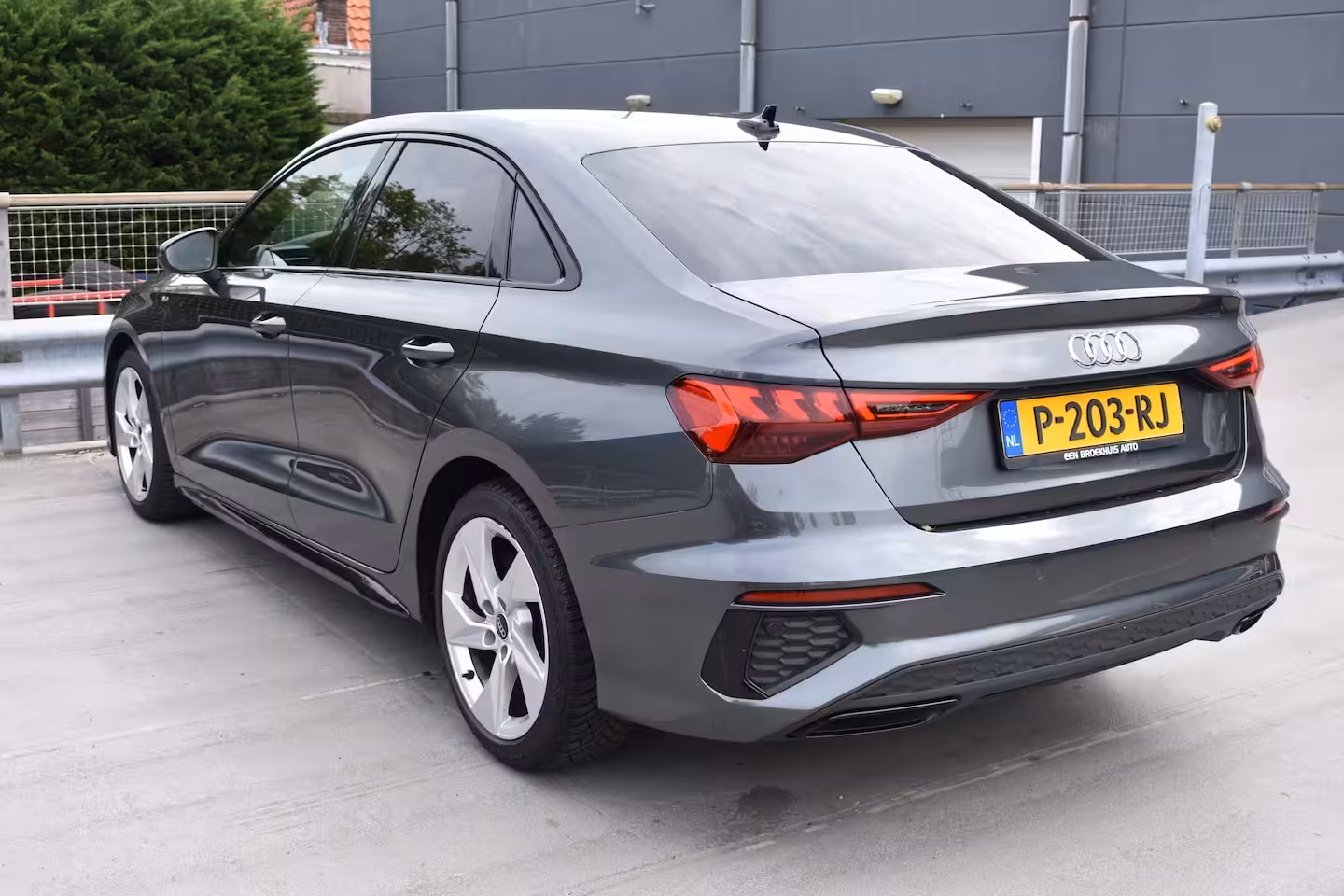 Audi A3 Limousine 30 TFSI 110PK S-tronic S Line edition | STOELVERW. | APP. CONNECT | CRUISE CONTROL | CLIMA