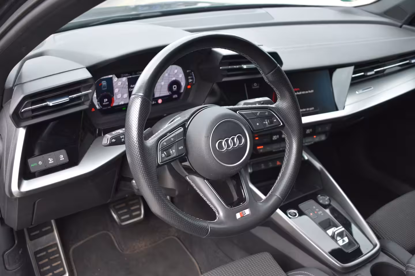 Audi A3 Limousine 30 TFSI 110PK S-tronic S Line edition | STOELVERW. | APP. CONNECT | CRUISE CONTROL | CLIMA