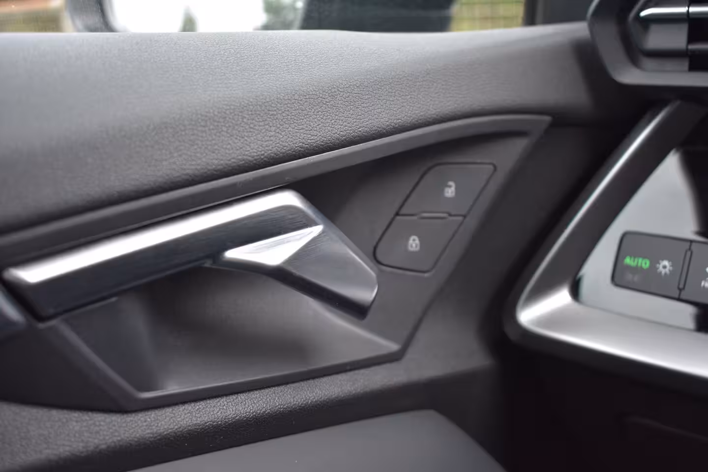 Audi A3 Limousine 30 TFSI 110PK S-tronic S Line edition | STOELVERW. | APP. CONNECT | CRUISE CONTROL | CLIMA