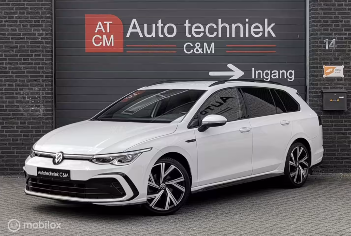 Volkswagen Golf Variant 1.5 eTSI R-LINE/150PK/DSG/ACC/DCC/IQ