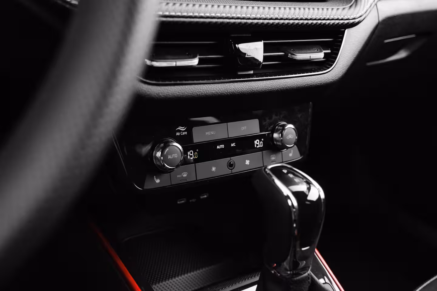 Skoda Fabia Monte Carlo | Achteruitrijcamera | Cruise control met speedlimiter | Driver Activity Assis