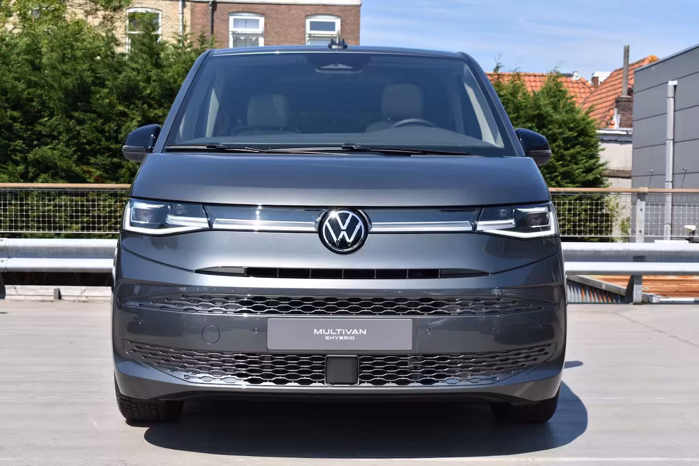 Volkswagen Multivan Bulli eHybrid lang 4MOTION | Verlaagd dynamisch onderstel | 'App-Connect' draadloze smartp