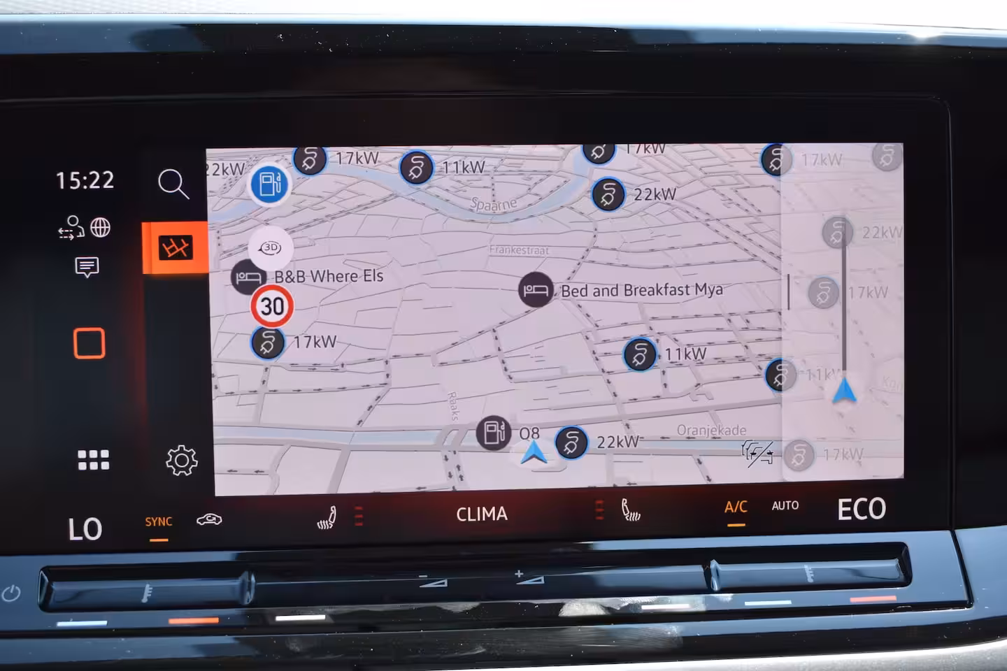 Volkswagen Multivan Bulli eHybrid lang 4MOTION | Verlaagd dynamisch onderstel | 'App-Connect' draadloze smartp