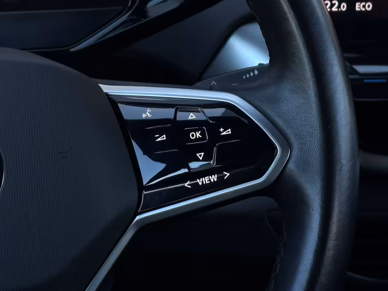 Volkswagen ID.5 Pro 77 kWh 175 pk | SoH 95, 78% | Wegklapbare Trekhaak | Apple Carplay | Cruise control ad