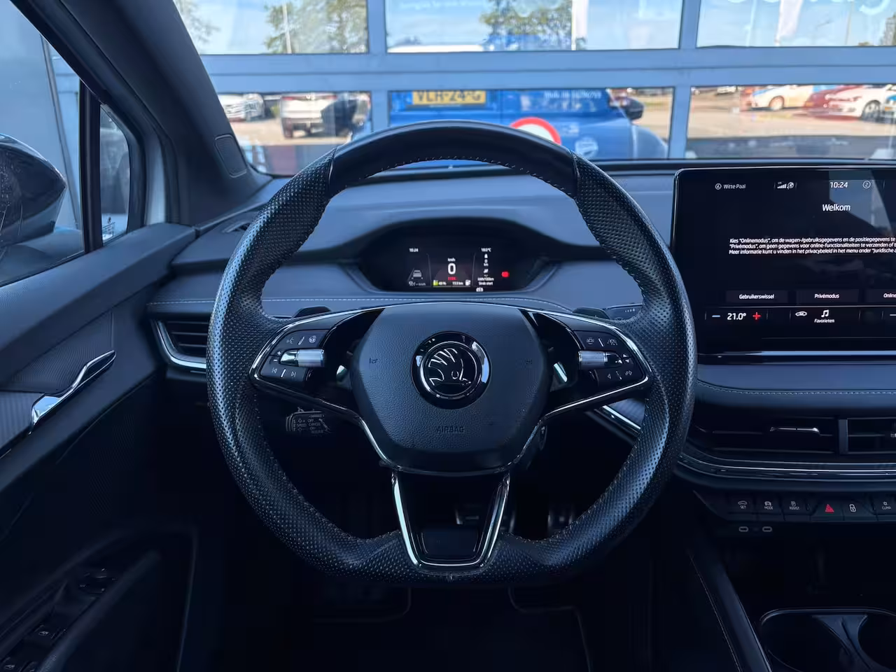 Skoda Enyaq iV 60 180 pk | SOH 92, 4 | LM-Velgen 19 inch | Achteruitrijcamera | Apple Carplay