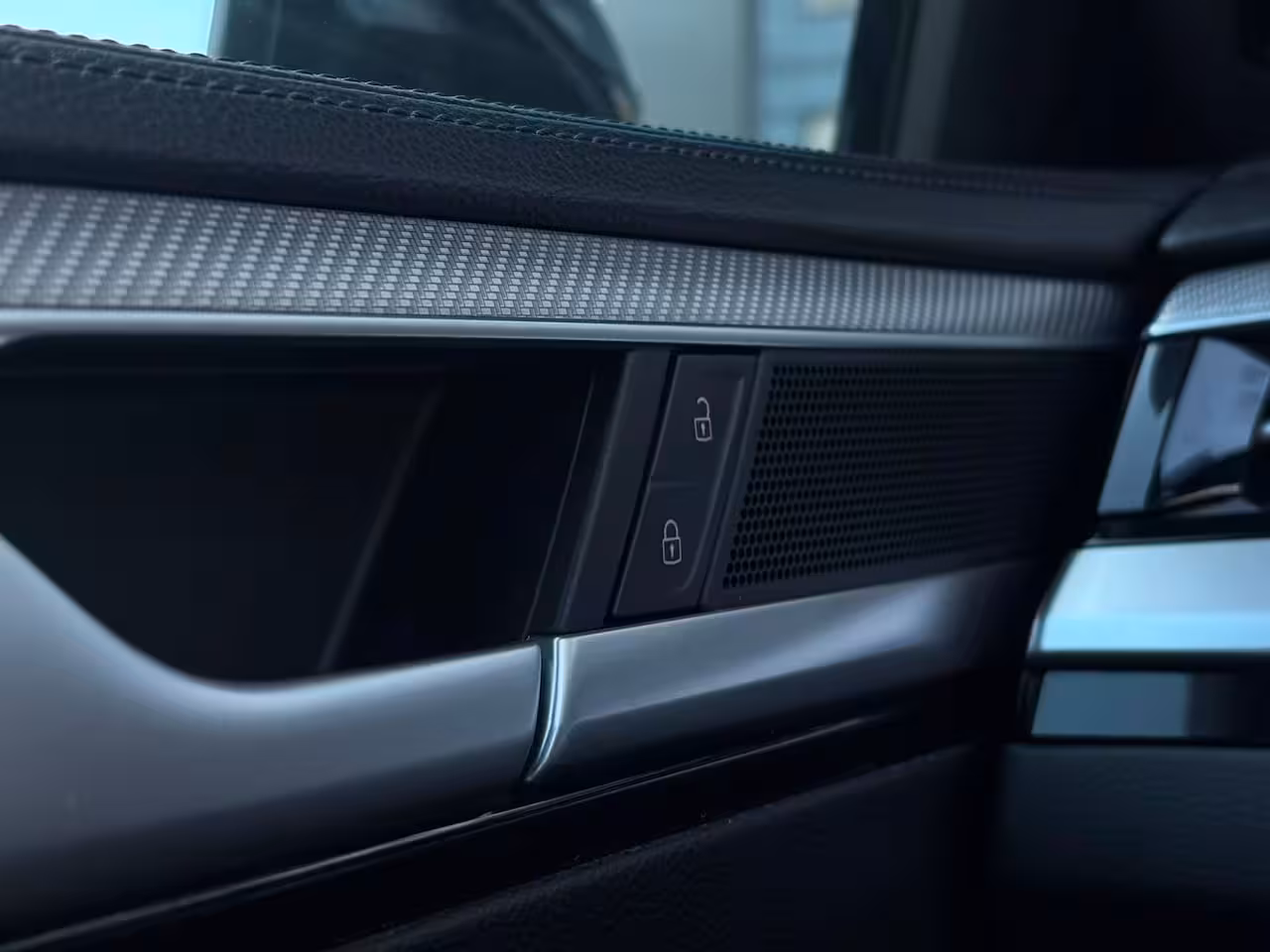 Volkswagen Arteon Shooting Brake 2.0 TSI 190 pk R-Line Business 7-DSG | Achteruitrijcamera | Navigatie | Elektrische achter