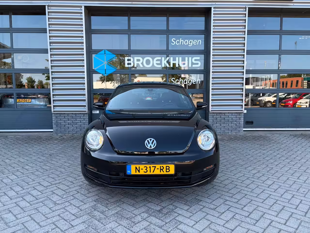 Volkswagen Beetle 1.2 TSI 105 pk Design | Airco | Navigatie | Stoelverwarming |