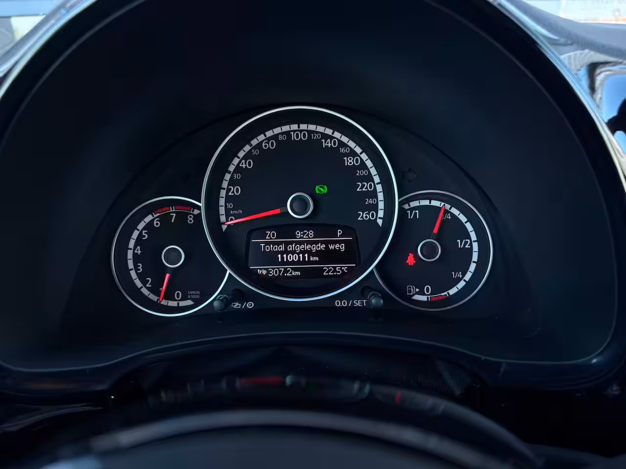 Volkswagen Beetle 1.2 TSI 105 pk Design | Airco | Navigatie | Stoelverwarming |