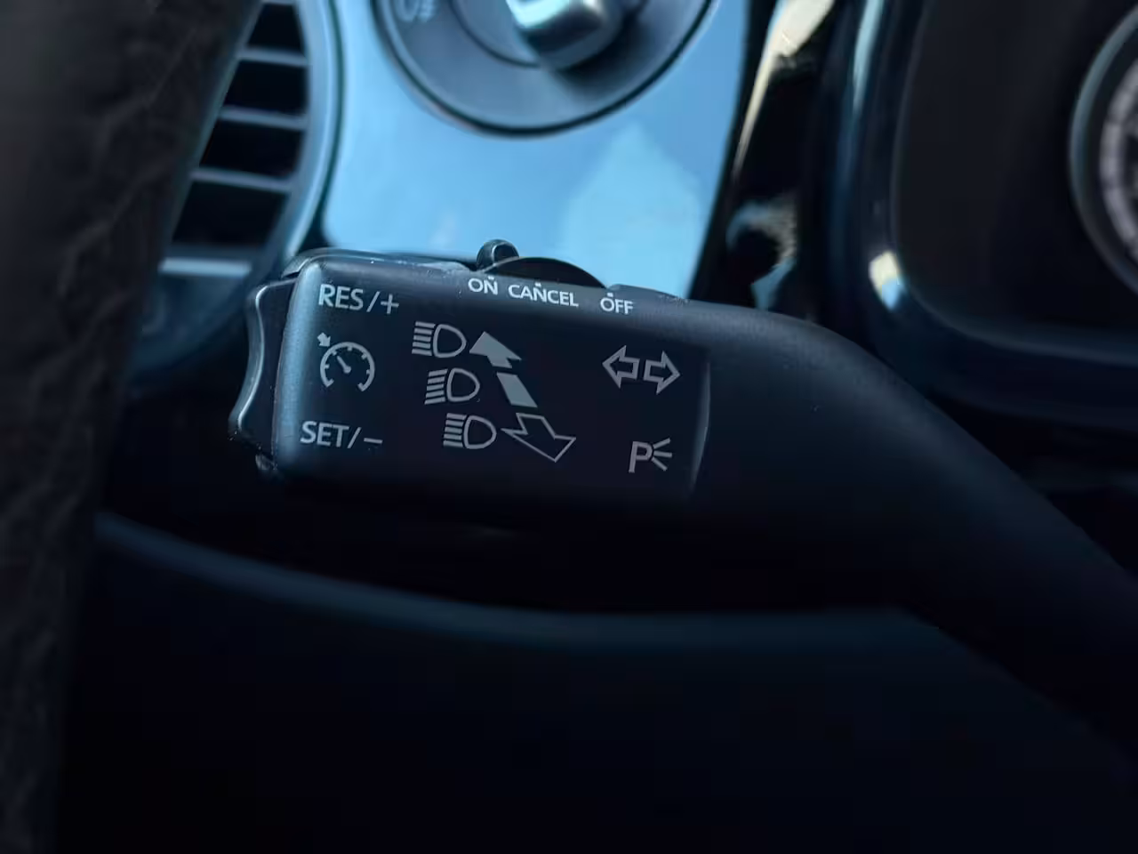 Volkswagen Beetle 1.2 TSI 105 pk Design | Airco | Navigatie | Stoelverwarming |