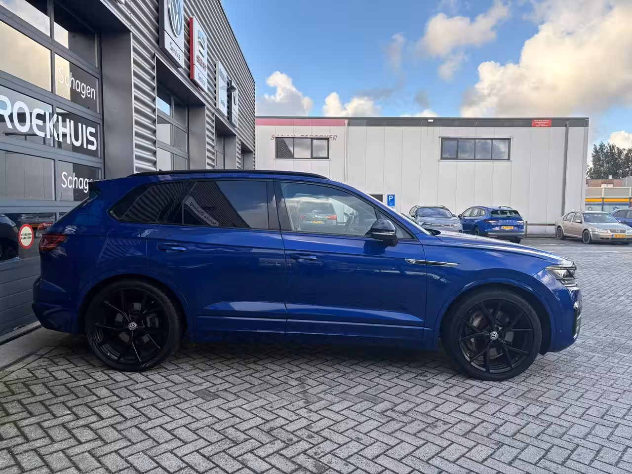 Volkswagen Touareg 3.0 TSi 462 pk eHybrid 4MOTION R | Wegklapbare Trekhaak | Luchtvering | Dynaudio | HUD |