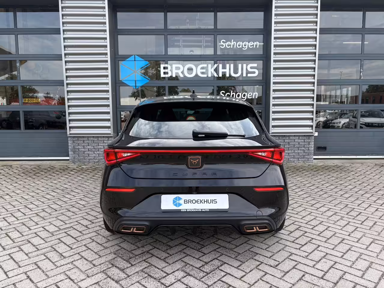 Cupra Leon 1.4 e-Hybrid 204 pk Essential 6-DSG | SoH 89, 33% | Apple Carplay | Parkeersensoren | Crui