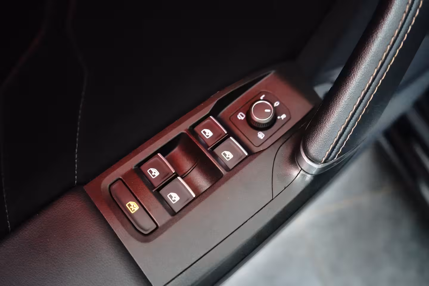 Cupra Leon 1.4 e-Hybrid 204 pk Essential 6-DSG | SoH 89, 33% | Apple Carplay | Parkeersensoren | Crui