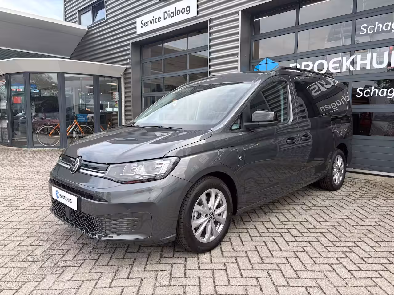Volkswagen Caddy Maxi 1.5 eHybrid 150 pk DSG-6 Life | Achteruitrijcamera | Cruise control adaptief | Apple Carpl