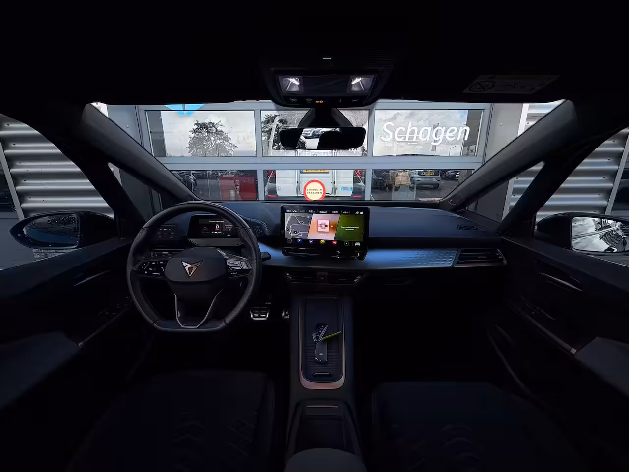 Cupra Born Copper 62 kWh 204 pk | SoH 91, 37% | Achteruitrijcamera | Apple Carplay | Stoelverwarming