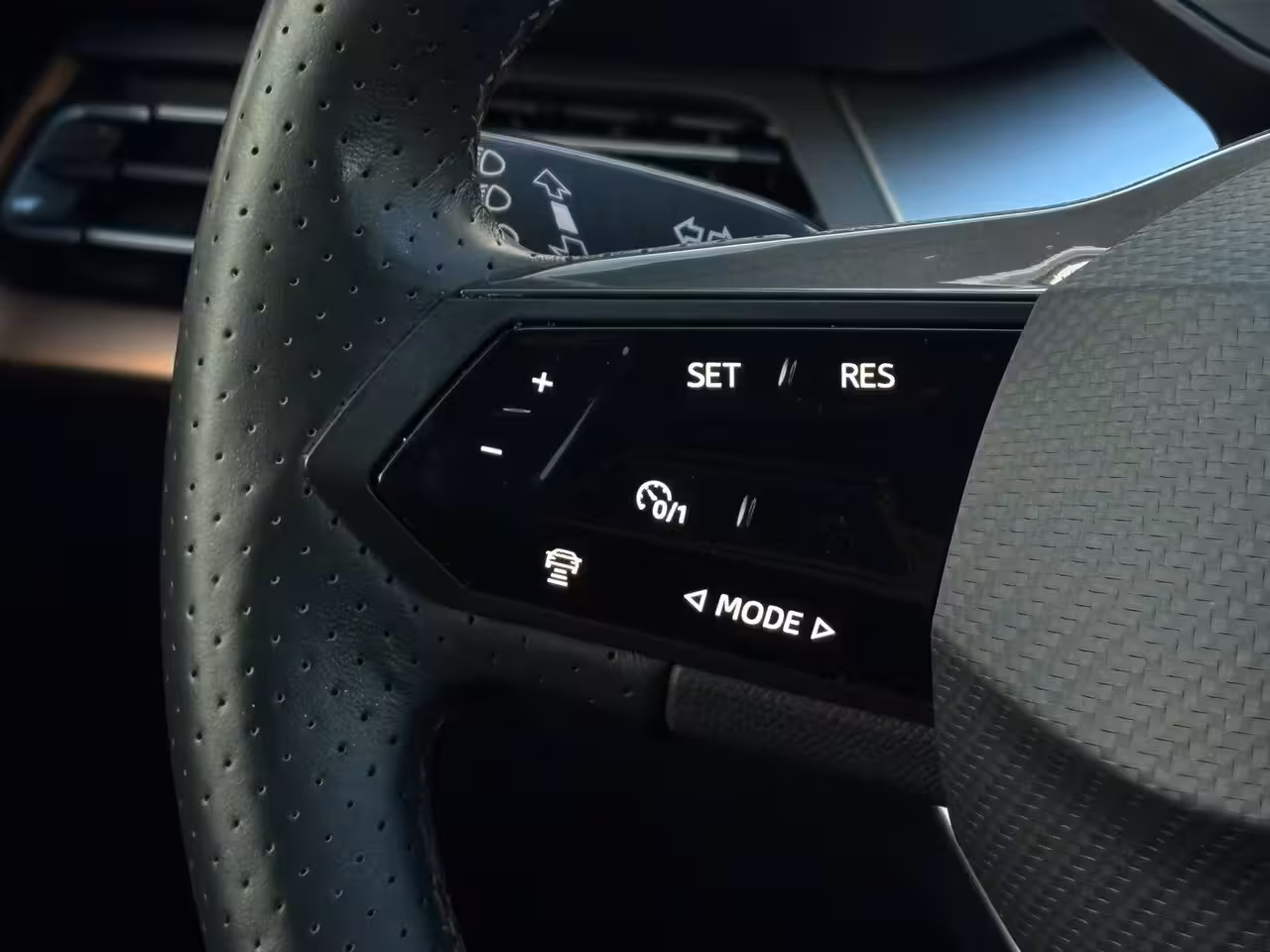 Cupra Born Copper 62 kWh 204 pk | SoH 91, 37% | Achteruitrijcamera | Apple Carplay | Stoelverwarming
