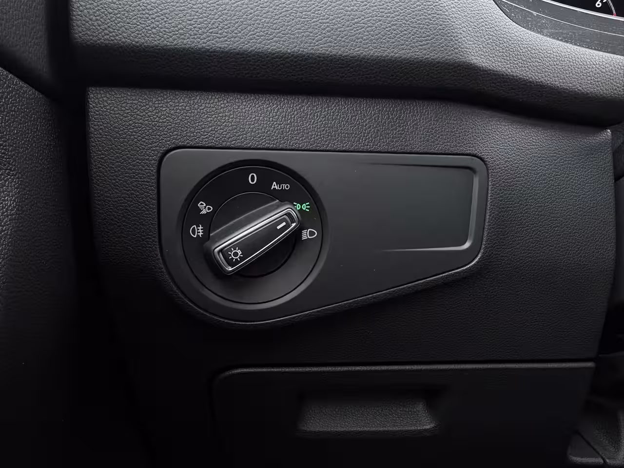 Volkswagen Tiguan Allspace 1.5 TSI 150 pk DSG R-Line Business 7pers. | Wegklapbare Trekhaak | Achteruitrijcamera | Ap