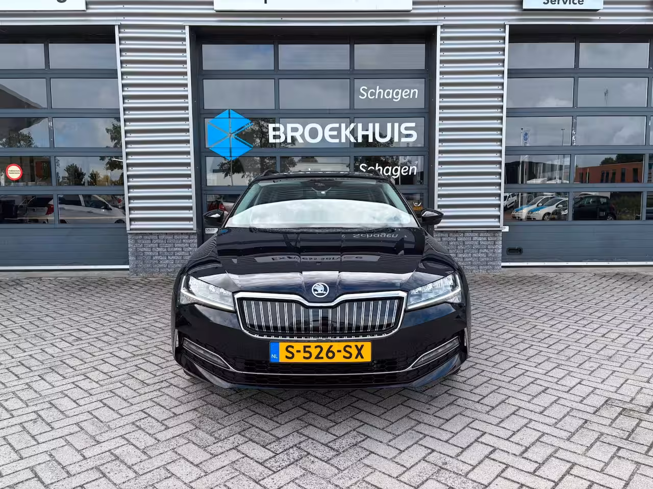 Skoda Superb Combi 1.4 TSI 218 pk iV Business Edition Plus 6-DSG | Panoramadak | Achteruitrijcamera | Navigat