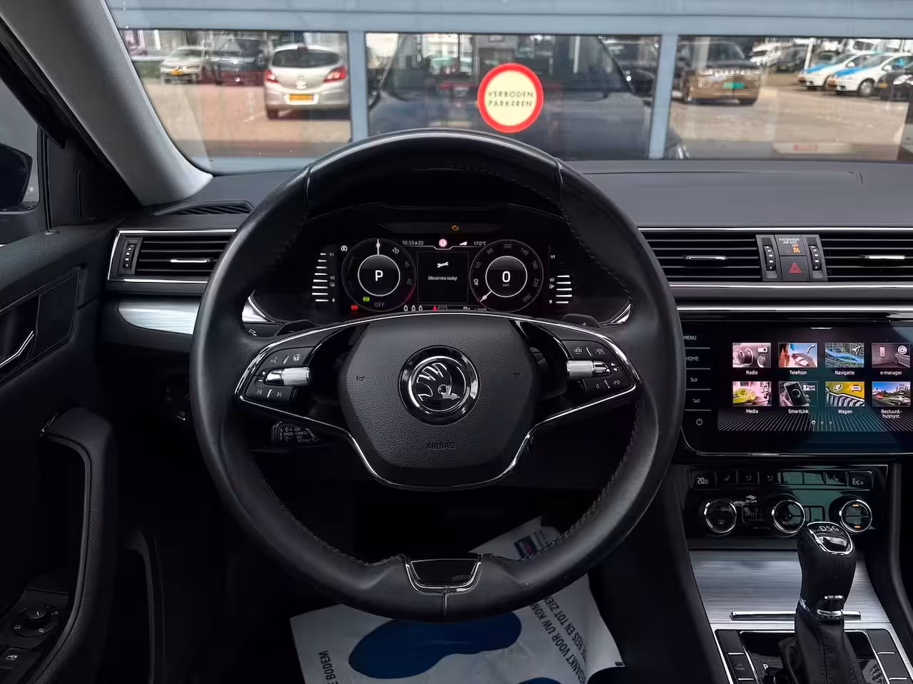 Skoda Superb Combi 1.4 TSI 218 pk iV Business Edition Plus 6-DSG | Panoramadak | Achteruitrijcamera | Navigat