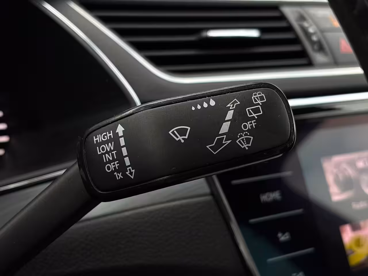 Skoda Superb Combi 1.4 TSI 218 pk iV Business Edition Plus 6-DSG | Panoramadak | Achteruitrijcamera | Navigat