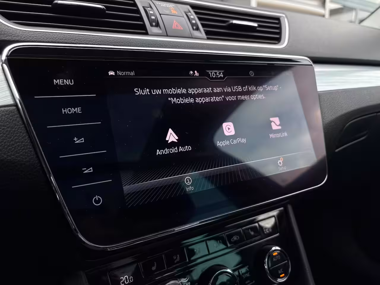 Skoda Superb Combi 1.4 TSI 218 pk iV Business Edition Plus 6-DSG | Panoramadak | Achteruitrijcamera | Navigat
