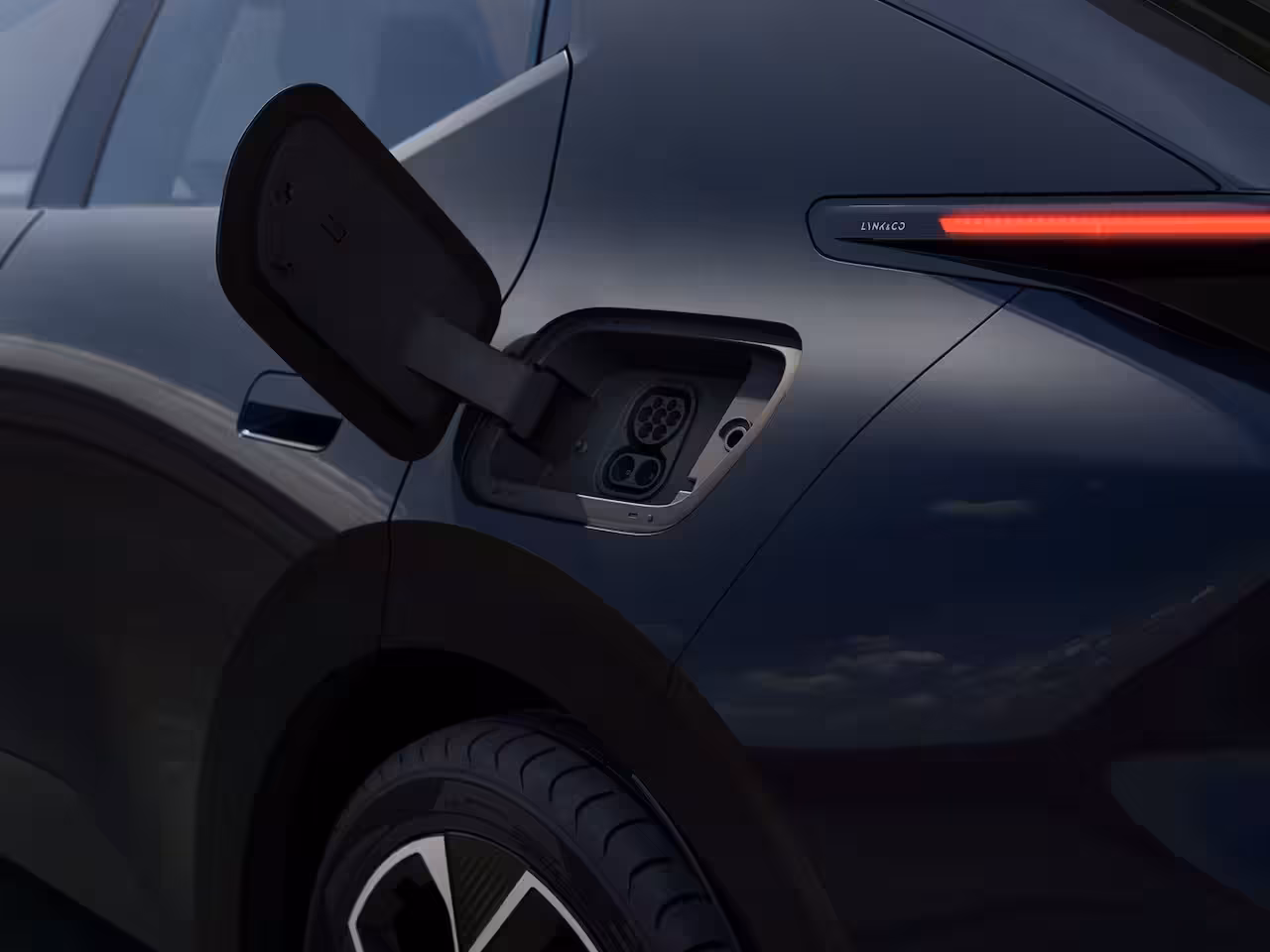 Lynk & Co 02 Business Edition 66 kWh | 11 kW lader | Achteruitrijcamera | Apple Carplay/Android Auto|te