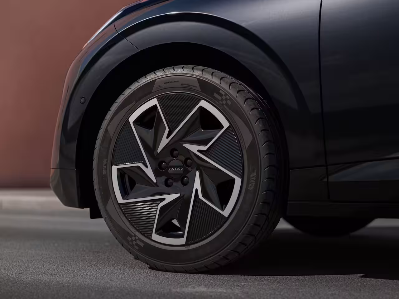 Lynk & Co 02 Business Edition 66 kWh | 11 kW lader | Achteruitrijcamera | Apple Carplay/Android Auto|te