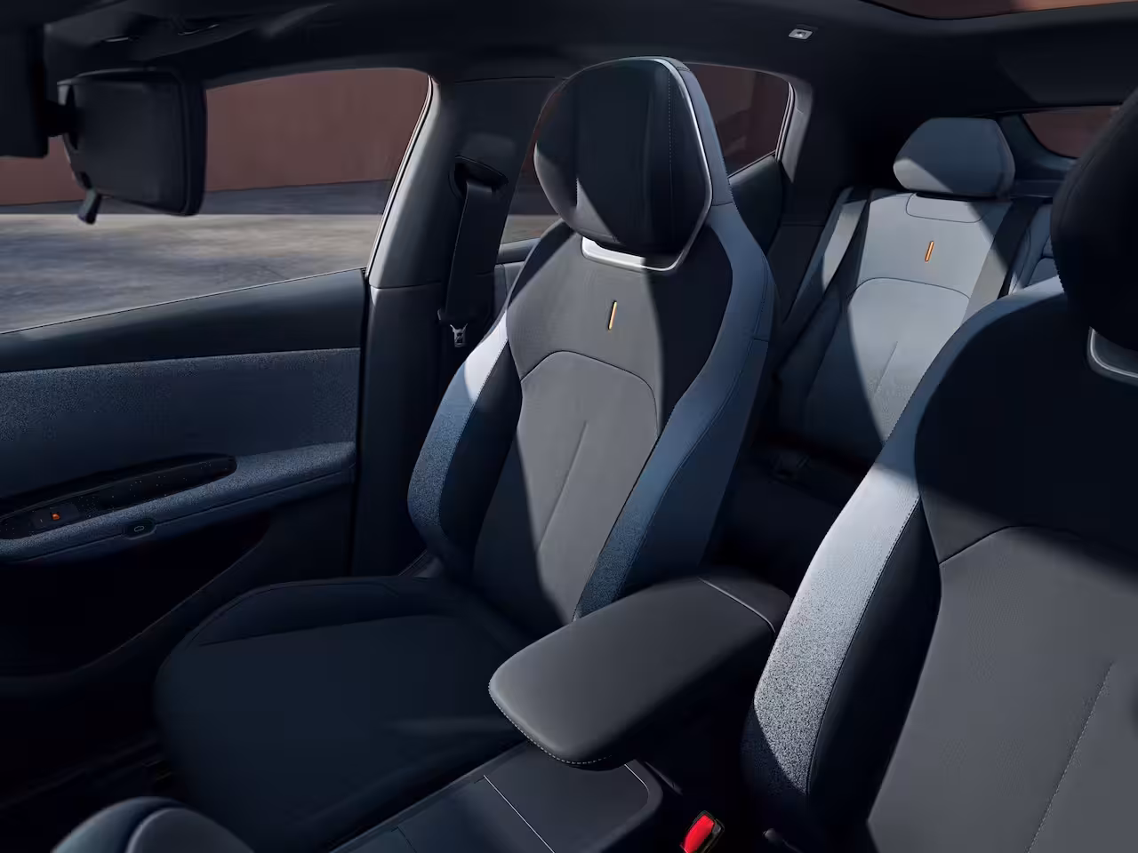 Lynk & Co 02 Business Edition 66 kWh | 11 kW lader | Achteruitrijcamera | Apple Carplay/Android Auto|te