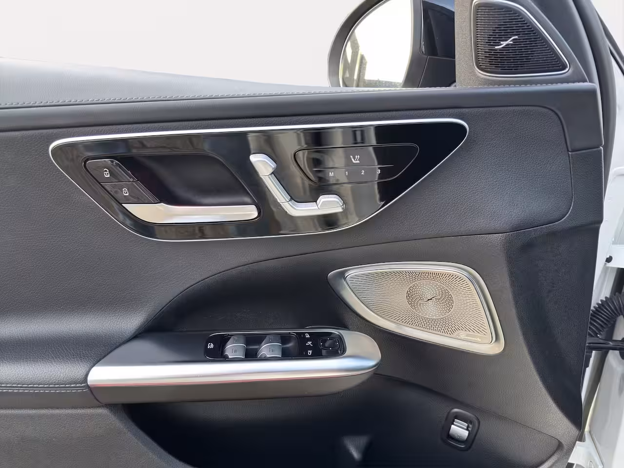 Mercedes-Benz C-klasse Estate 200 Launch Edition AMG Line | 360 Camera | Panoramadak | Adapt. Cruise | Apple Carplay/And