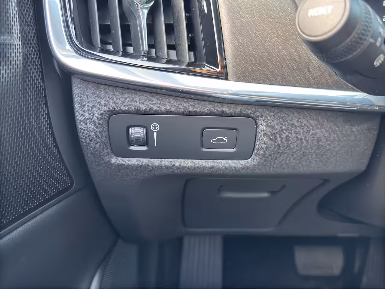 Volvo V90 Cross Country 2.0 T5 AWD Pro | Camera | Apple Carplay\Android Auto | Adapt. Cruise | 21' |