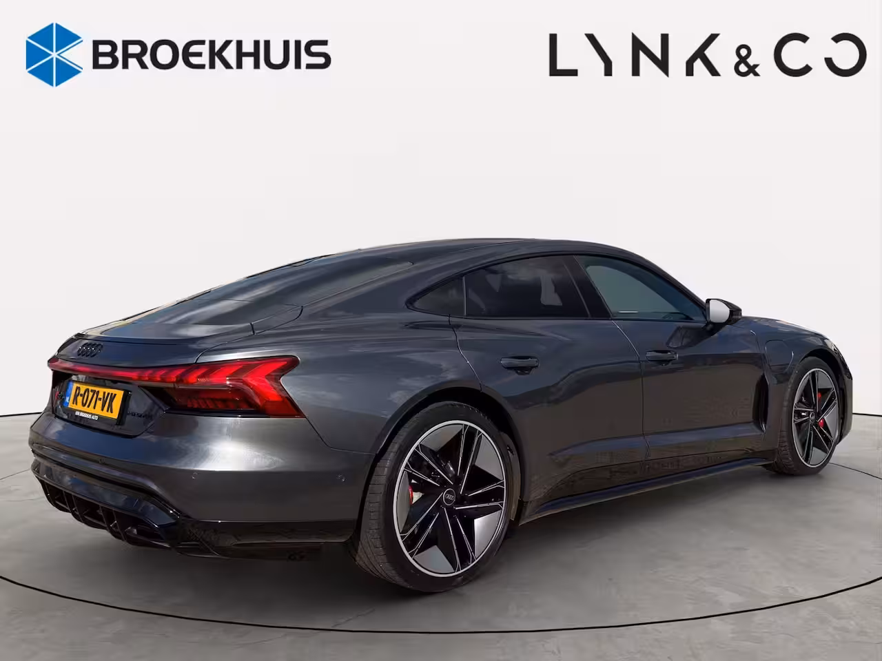 Audi e-tron GT RS 93 kWh | Premium audio installatie | 360° Camera | Voorstoelen met massagefunctie en ge