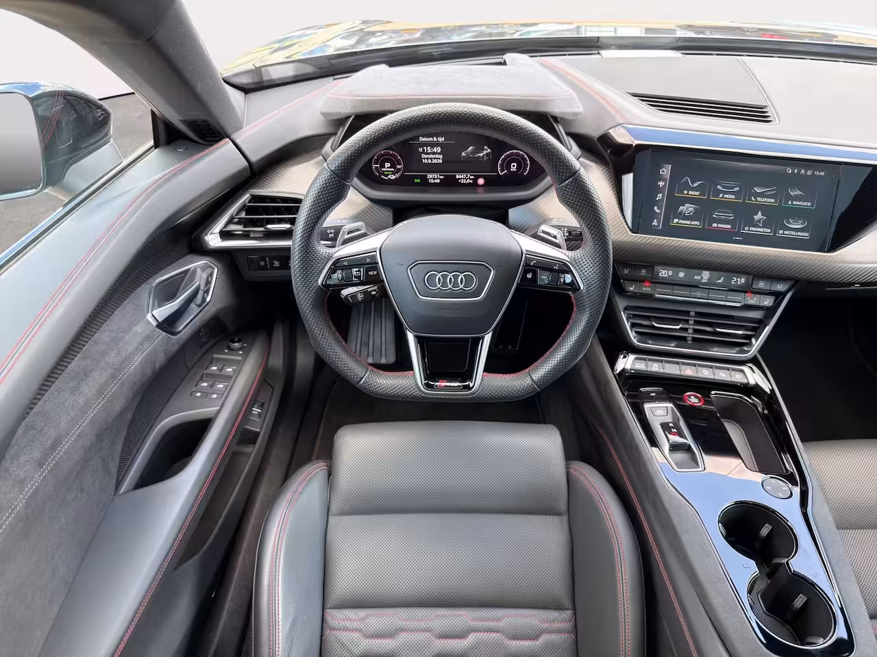Audi e-tron GT RS 93 kWh | Premium audio installatie | 360° Camera | Voorstoelen met massagefunctie en ge