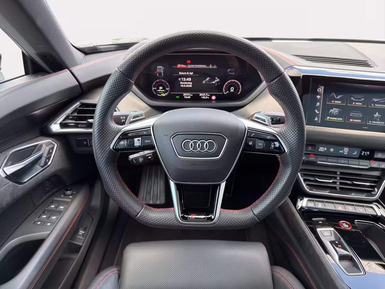 Audi e-tron GT RS 93 kWh | Premium audio installatie | 360° Camera | Voorstoelen met massagefunctie en ge