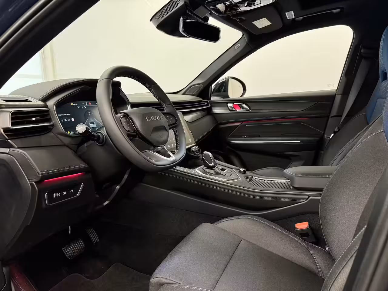 Lynk & Co 01 1.5 | 360 Camera | Panoramadak | Apple Carplay\Android Auto | Cruise control adaptief |