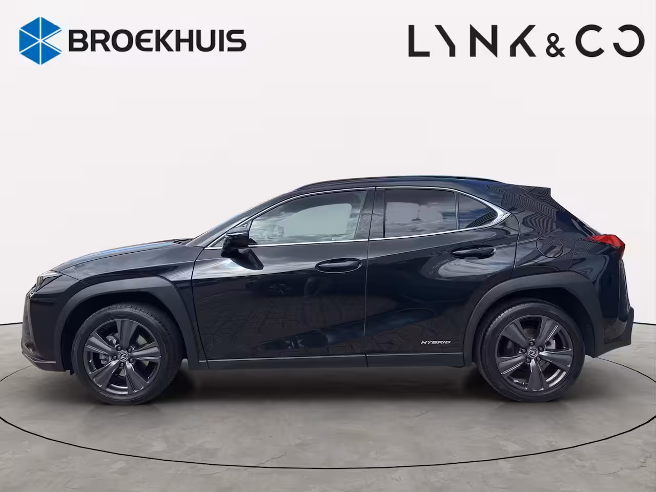 Lexus UX 250h Executive Line | Trekhaak | Stoelverwarming | Cruise control | Achteruitrij