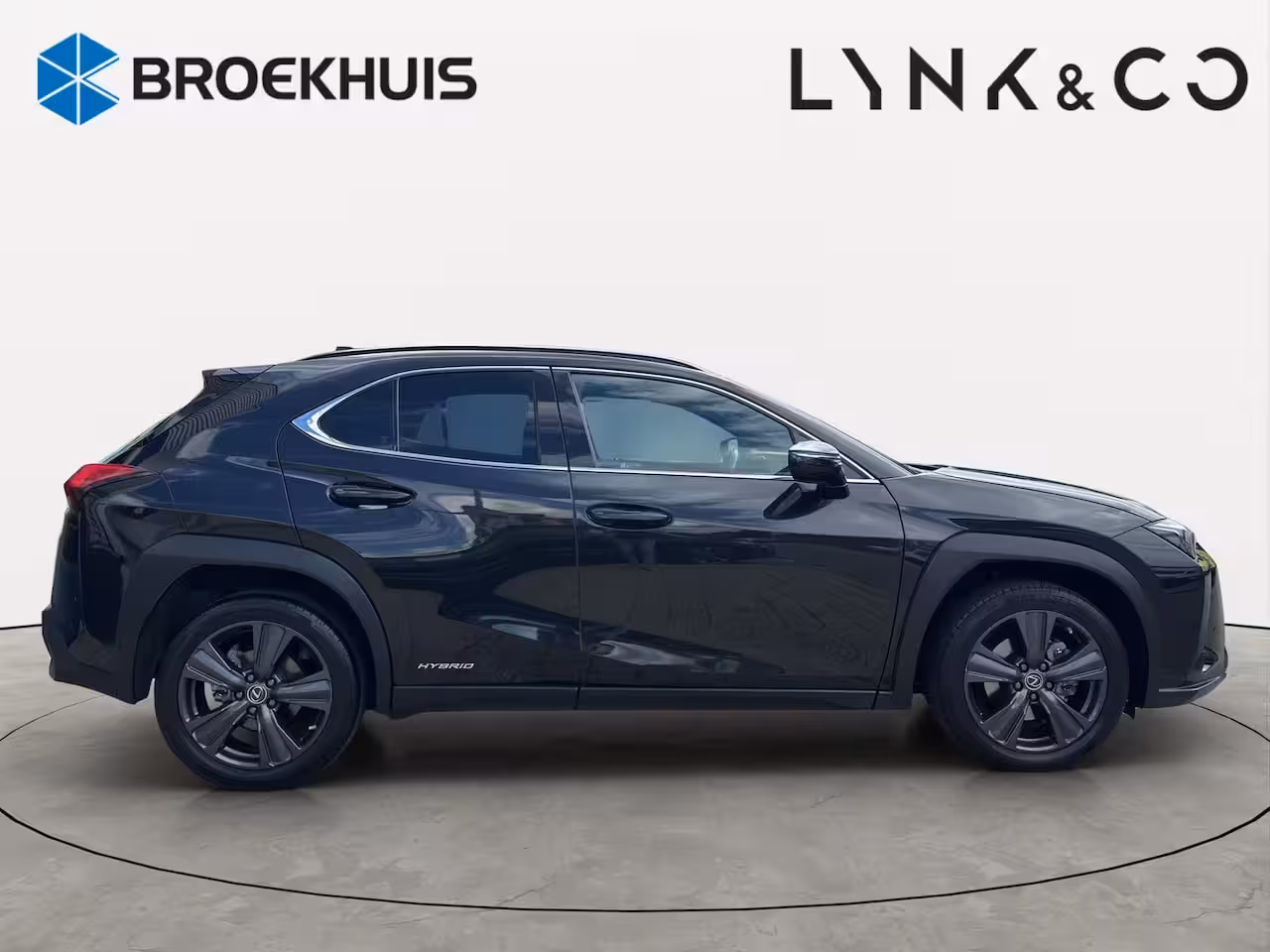 Lexus UX 250h Executive Line | Trekhaak | Stoelverwarming | Cruise control | Achteruitrij