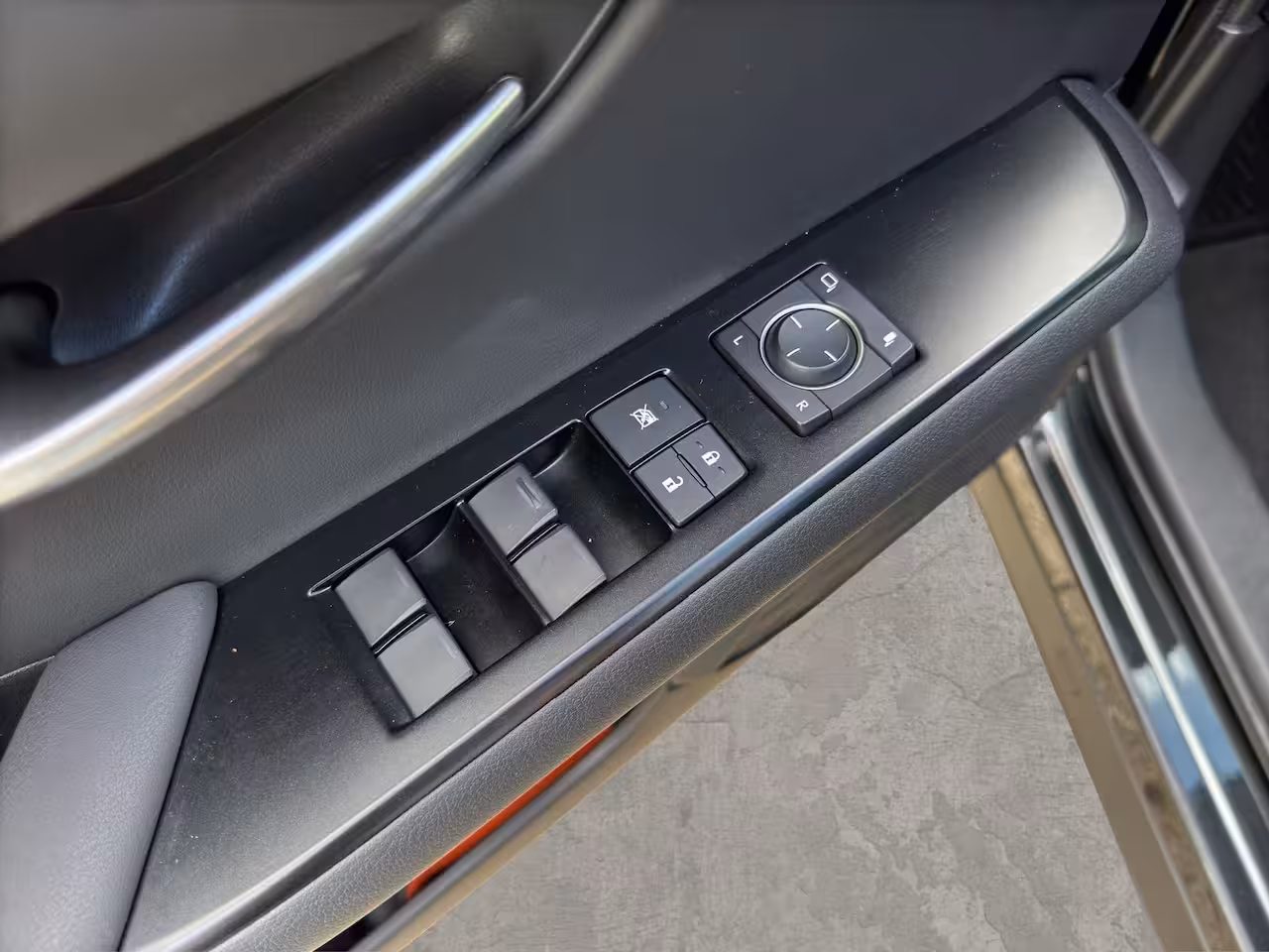 Lexus UX 250h Executive Line | Trekhaak | Stoelverwarming | Cruise control | Achteruitrij