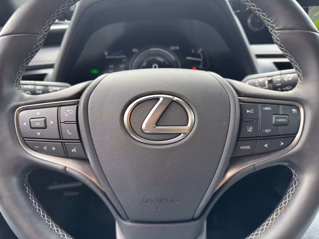 Lexus UX 250h Executive Line | Trekhaak | Stoelverwarming | Cruise control | Achteruitrij
