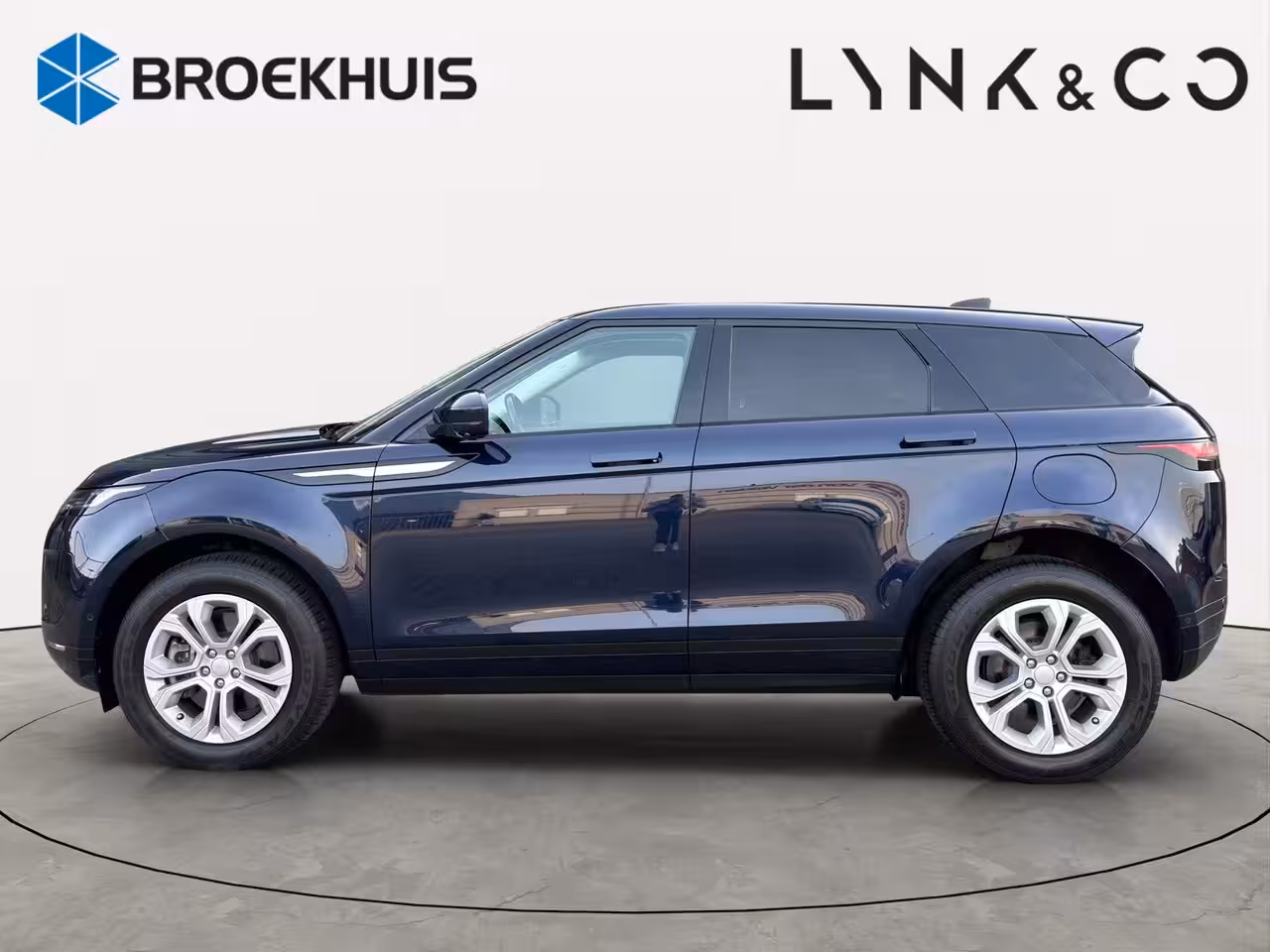 Land Rover Range Rover Evoque 1.5 P300e AWD SE 309 PK Panoramadak | Volleder | 360 Camera | Elektrische stoel | | 18" Ve