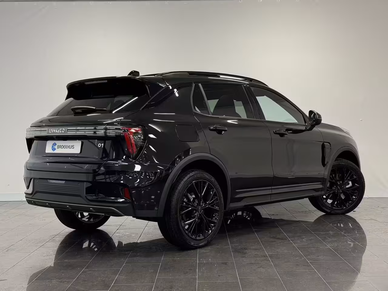 Lynk & Co 01 1.5 More | Alarmsysteem | Apple Carplay/Android Auto|telefoonintegratie premium | Audio in