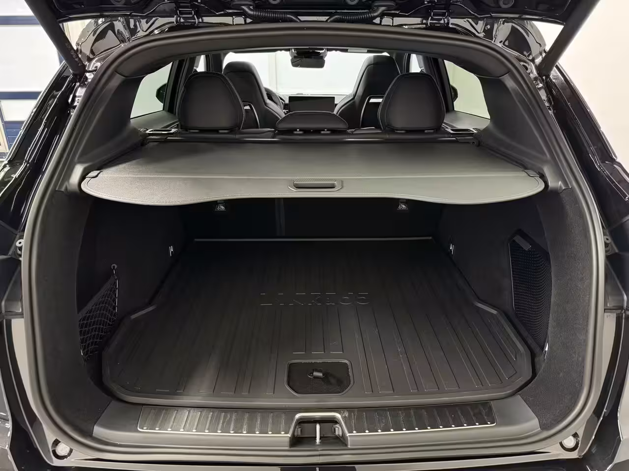 Lynk & Co 01 1.5 More | Alarmsysteem | Apple Carplay/Android Auto|telefoonintegratie premium | Audio in