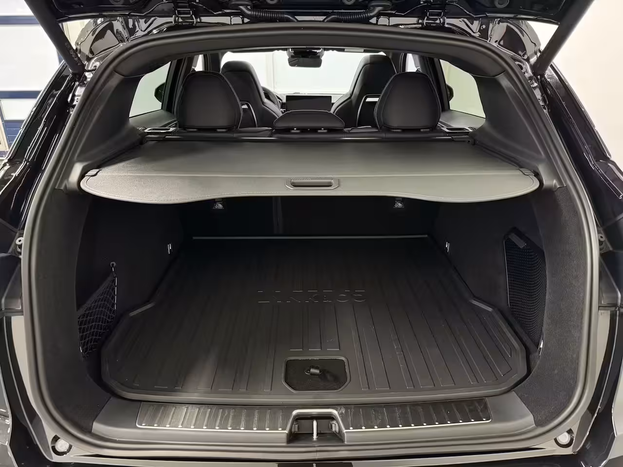 Lynk & Co 01 1.5 More | Alarmsysteem | Apple Carplay/Android Auto|telefoonintegratie premium | Audio in