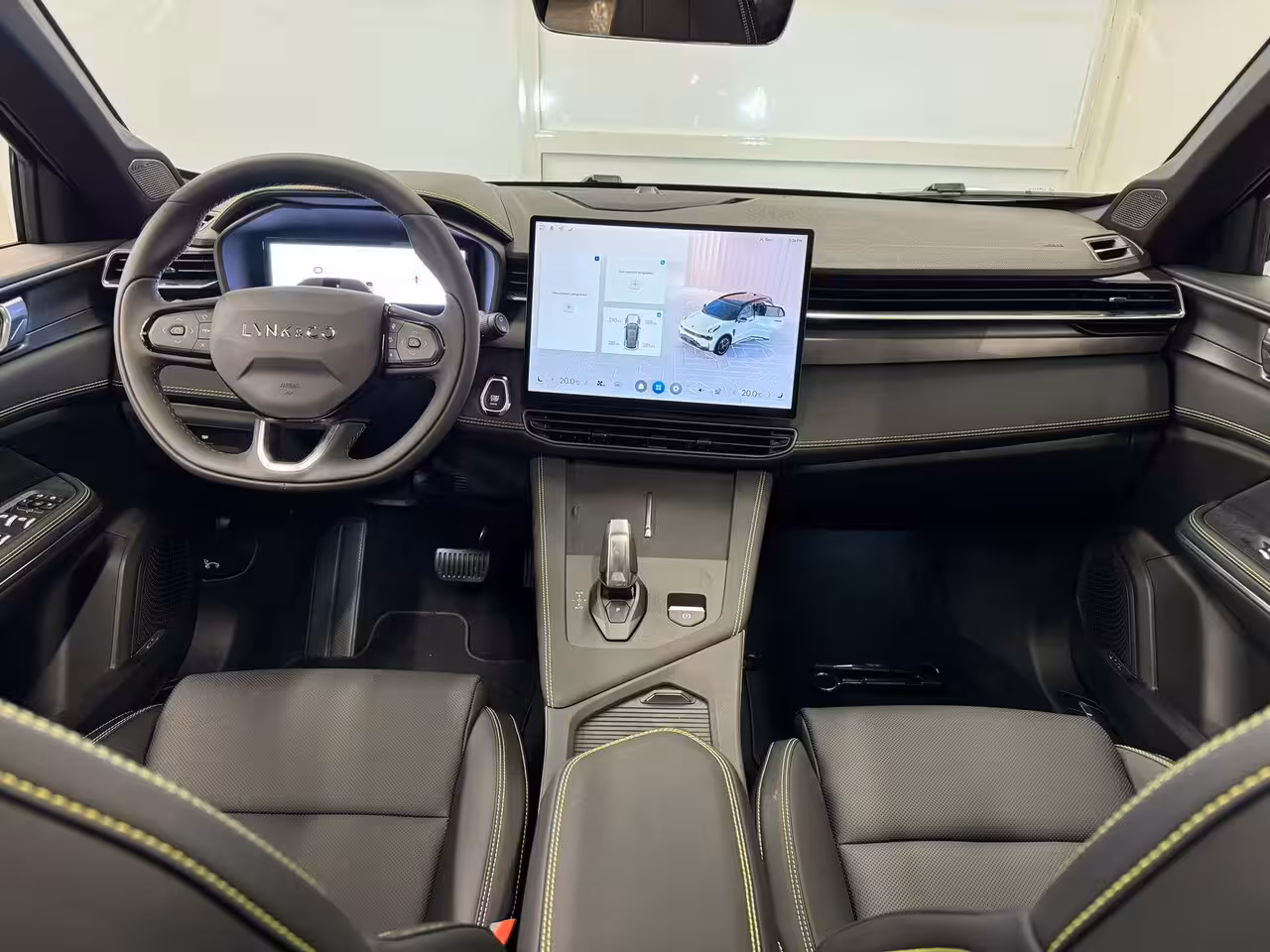Lynk & Co 01 1.5 More | Alarmsysteem | Apple Carplay/Android Auto|telefoonintegratie premium | Audio in