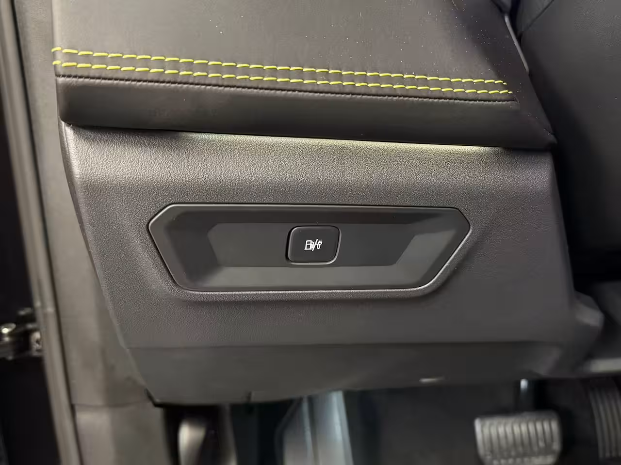 Lynk & Co 01 1.5 More | Alarmsysteem | Apple Carplay/Android Auto|telefoonintegratie premium | Audio in