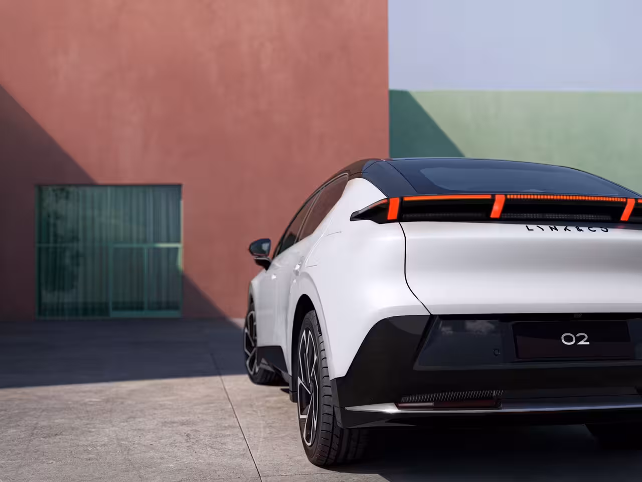 Lynk & Co 02 Core 66 kWh | 11 kW lader | Achteruitrijcamera | Alarmsysteem
