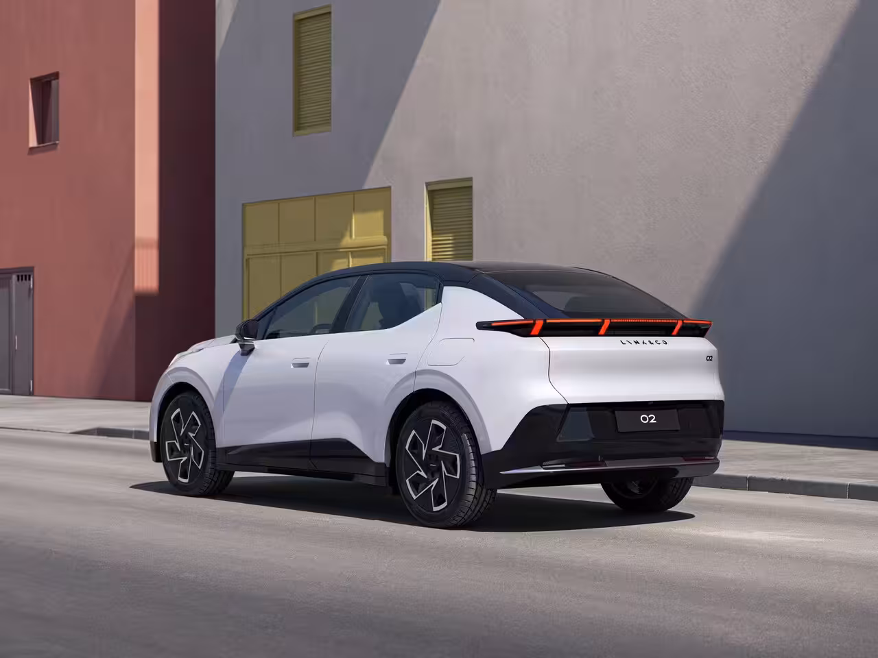 Lynk & Co 02 Core 66 kWh | 11 kW lader | Achteruitrijcamera | Alarmsysteem