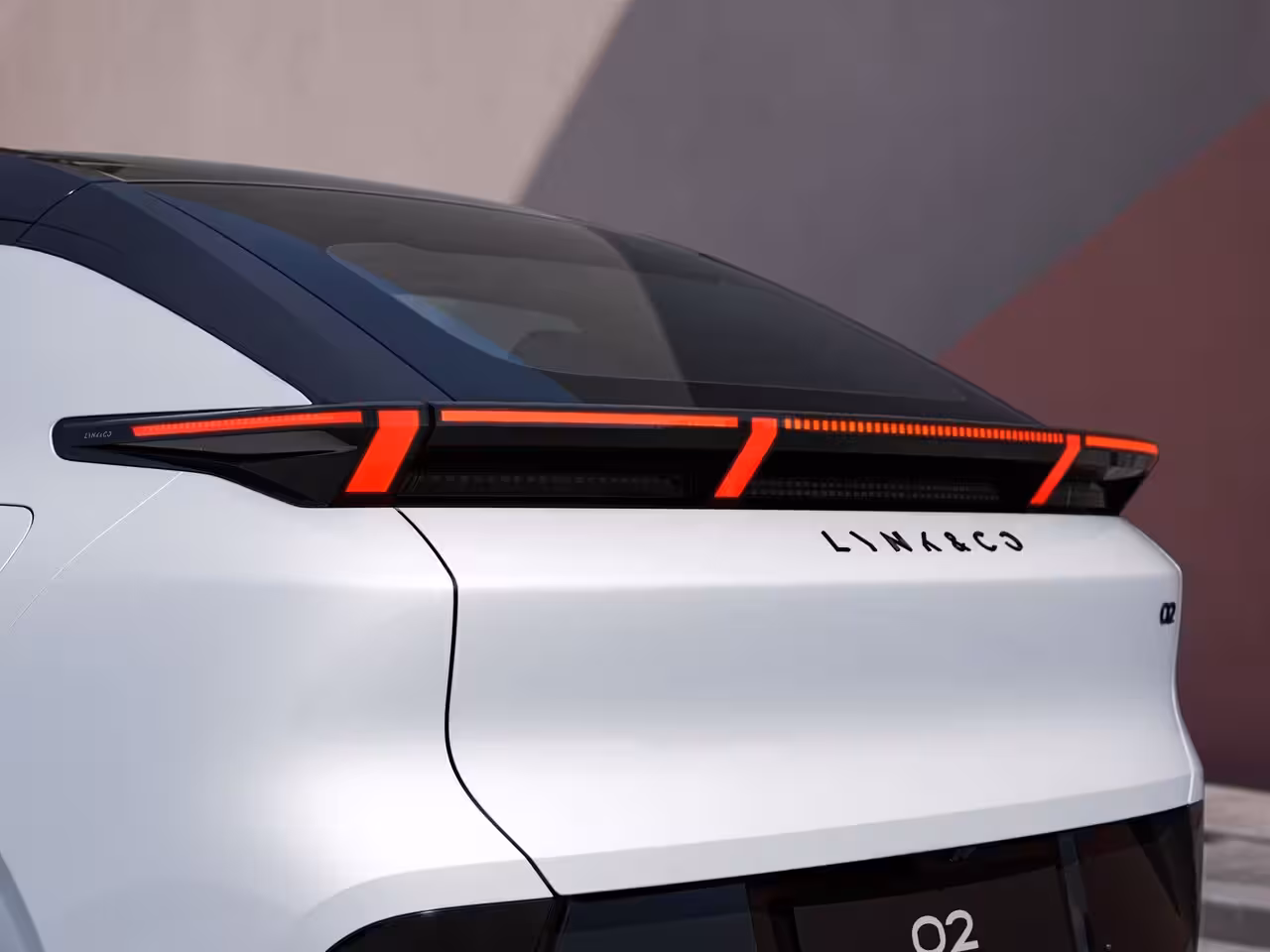 Lynk & Co 02 Core 66 kWh | 11 kW lader | Achteruitrijcamera | Alarmsysteem