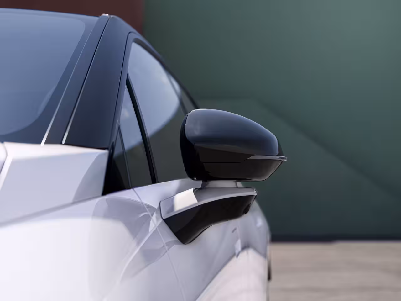 Lynk & Co 02 Core 66 kWh | 11 kW lader | Achteruitrijcamera | Alarmsysteem