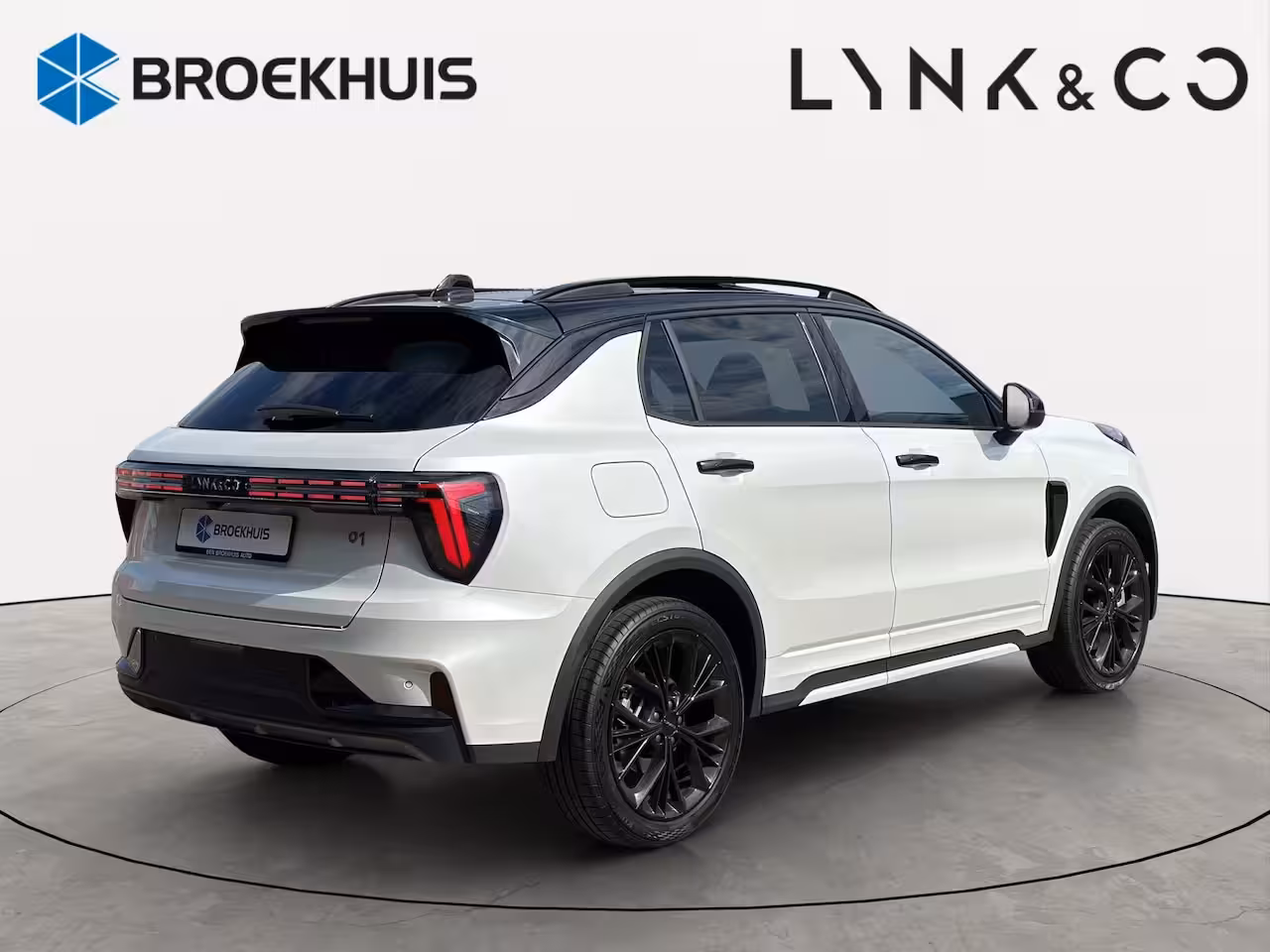 Lynk & Co 01 1.5 More | 360 Camera | Premium audio | Panoramadak | Panoramadak |